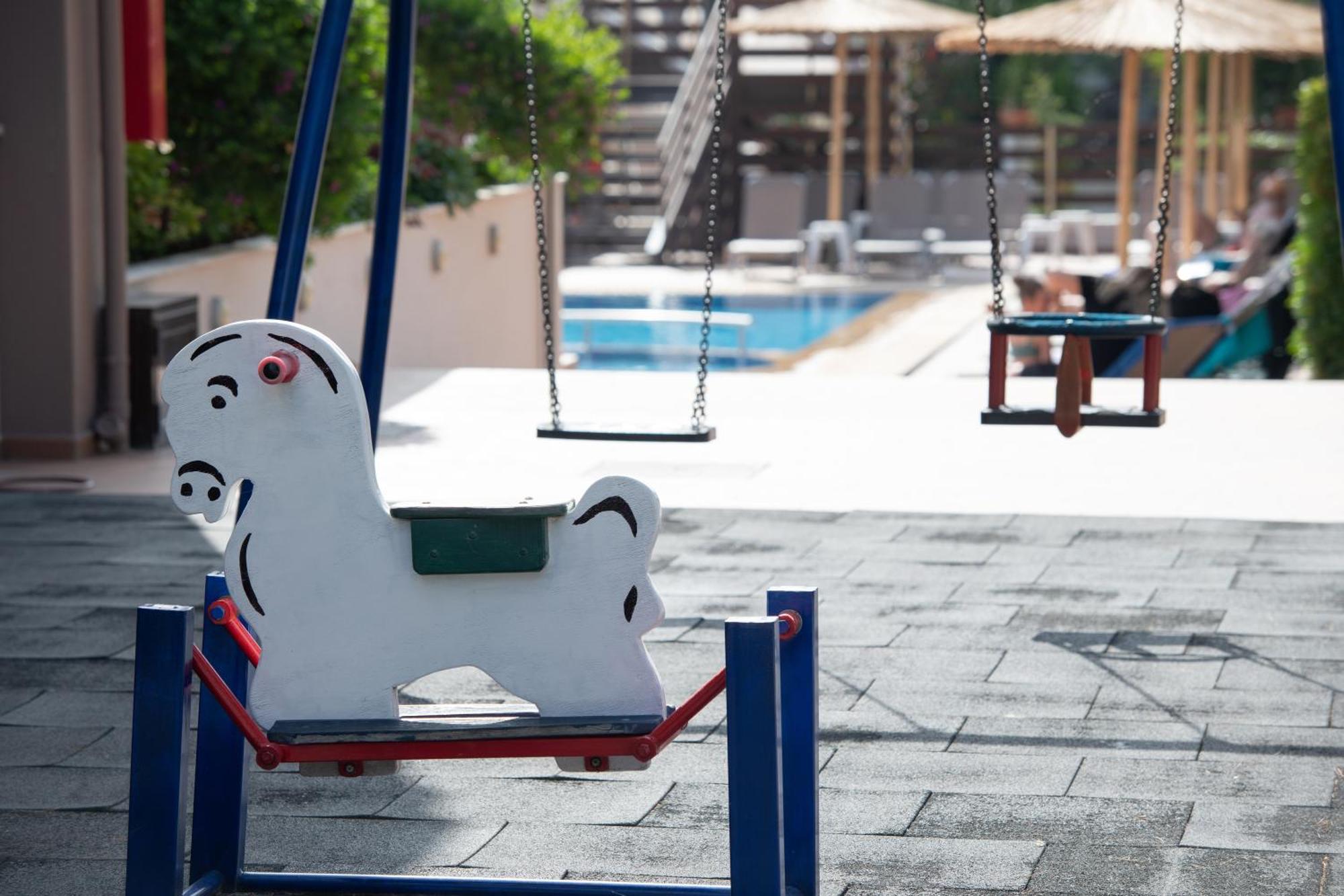 Hotel Simeon Metamórfoszi Kültér fotó